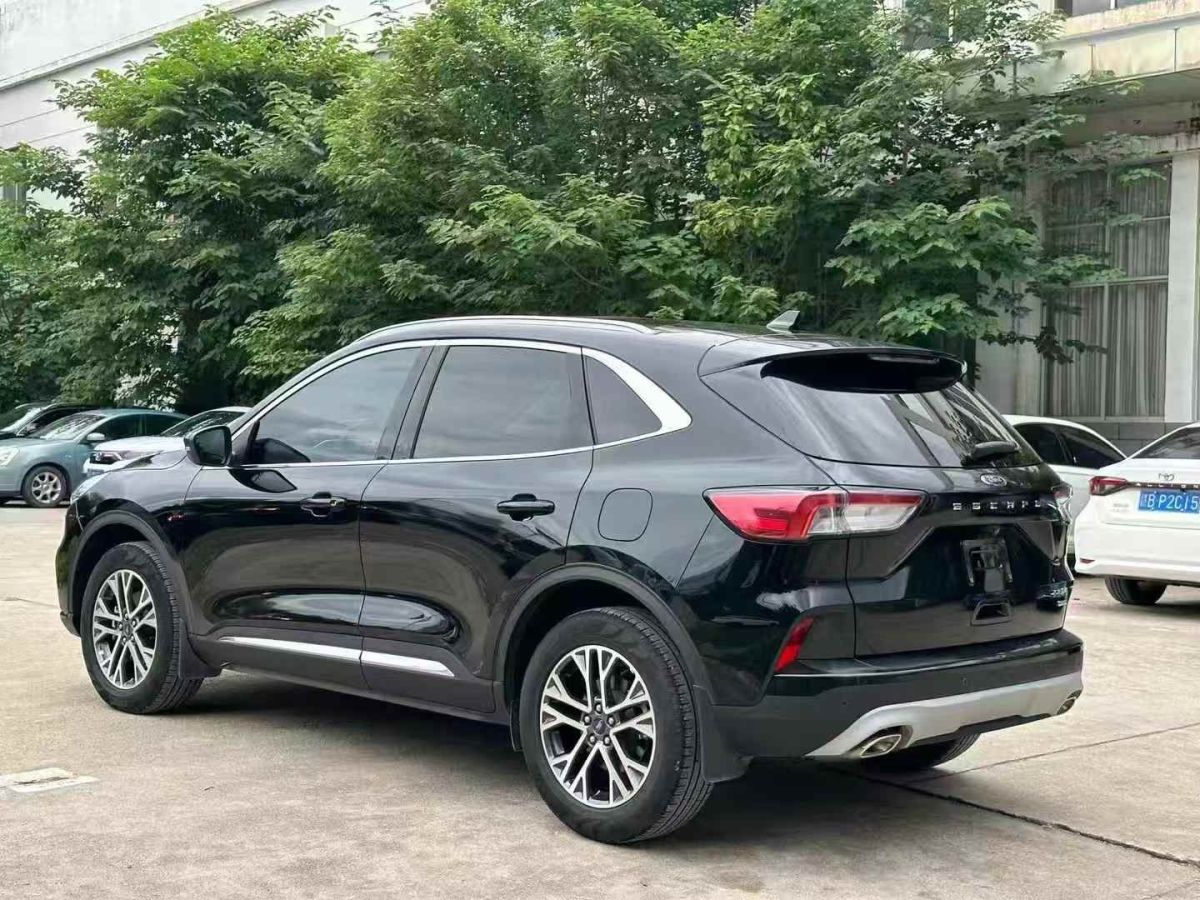 福特 銳界  2022款 PLUS EcoBoost 245 四驅(qū)鉑銳型 7座圖片