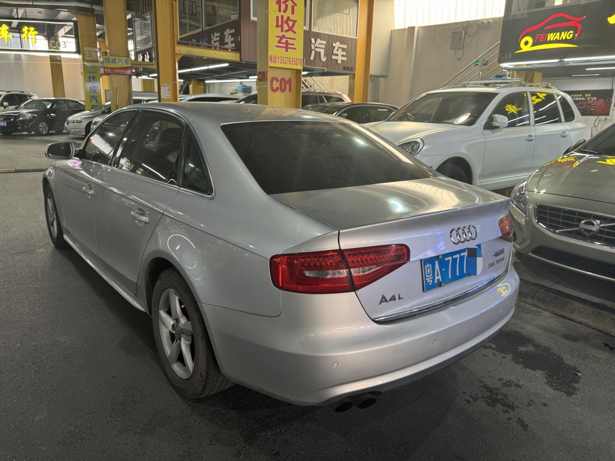 2013年11月奧迪 奧迪A4L  2013款 35 TFSI 自動舒適型