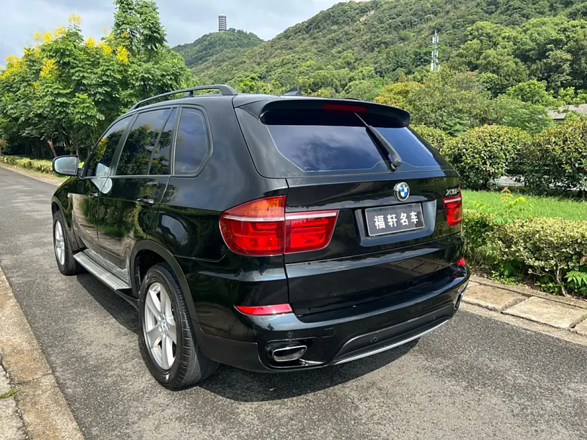 寶馬 寶馬X5  2011款 xDrive35i 領(lǐng)先型圖片