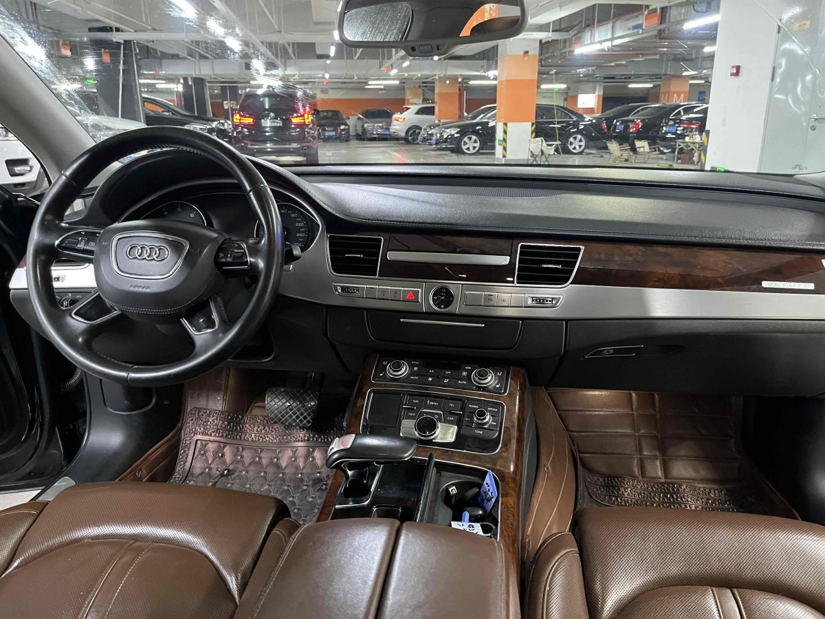 奧迪 奧迪A8  2013款 A8L 45 TFSI quattro豪華型圖片