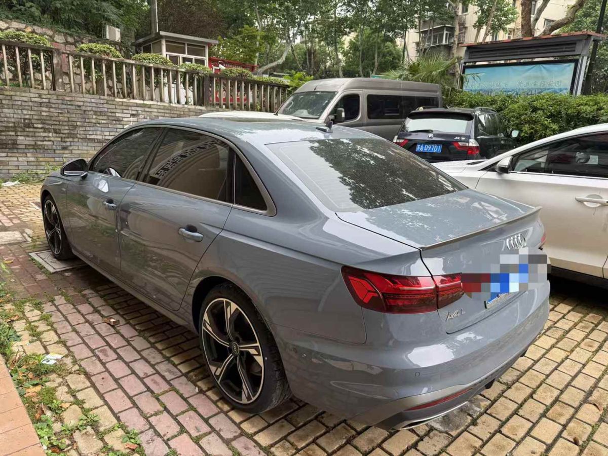 奧迪 奧迪A4L  2022款 35 TFSI 時(shí)尚動(dòng)感型圖片