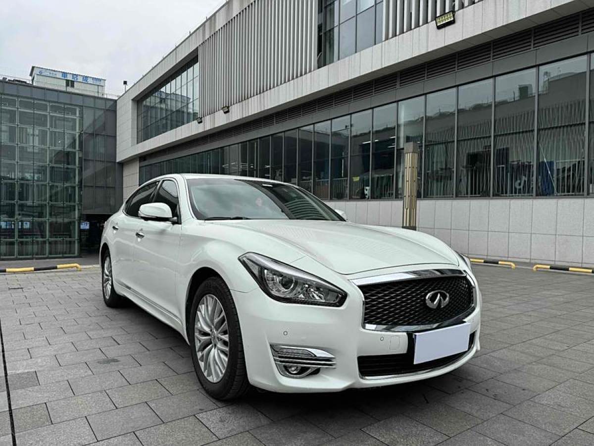 英菲尼迪 Q70  2017款 Q70L 2.5L 悅享版圖片