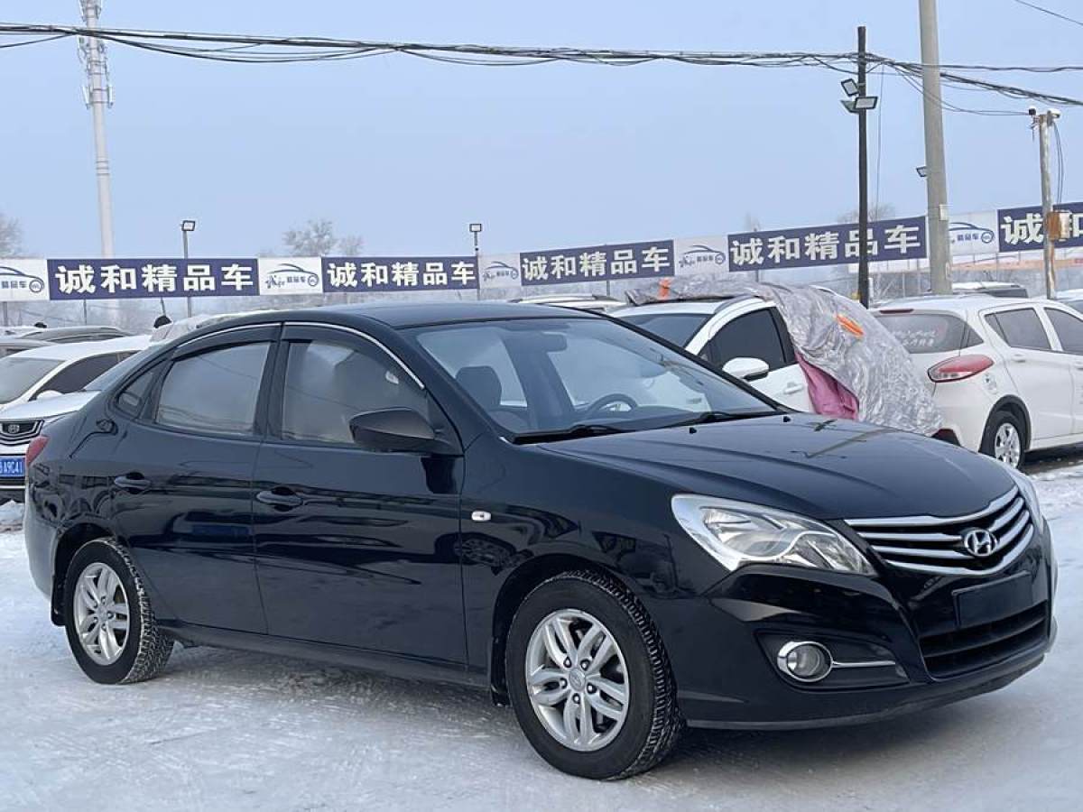 現(xiàn)代 悅動  2011款 1.6L 手動舒適型圖片