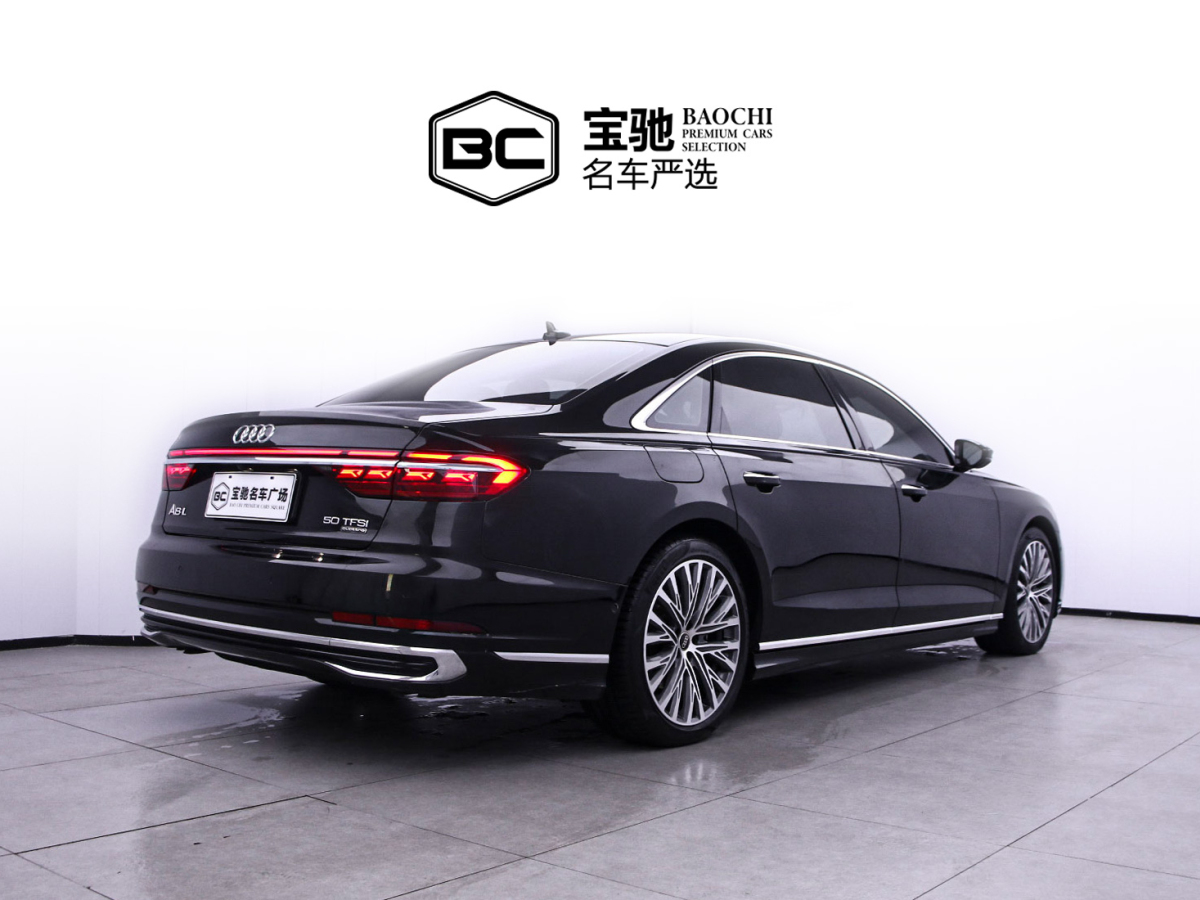 奧迪 奧迪A8  2023款 A8L 50 TFSI quattro 臻選型圖片