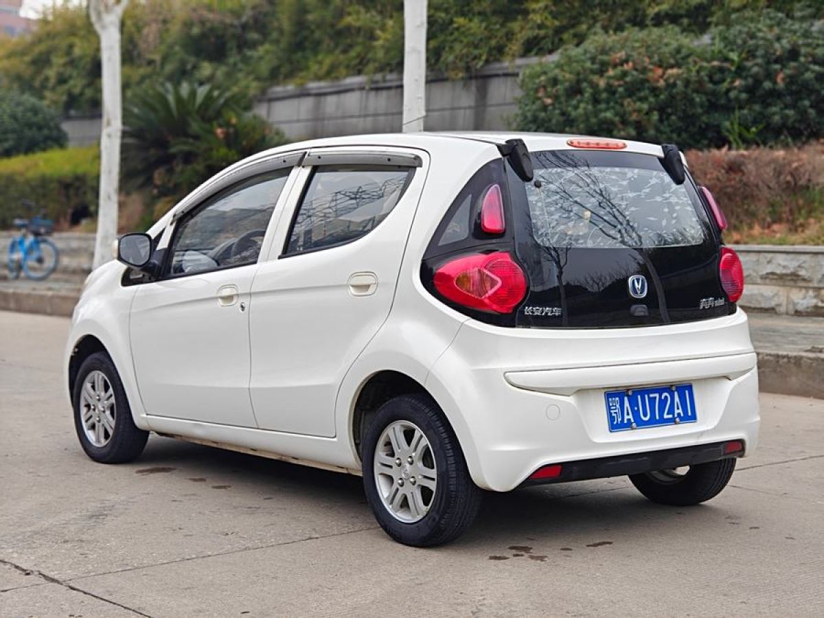 長(zhǎng)安 奔奔MINI  2012款 1.0L 手動(dòng)時(shí)尚版 國(guó)V圖片