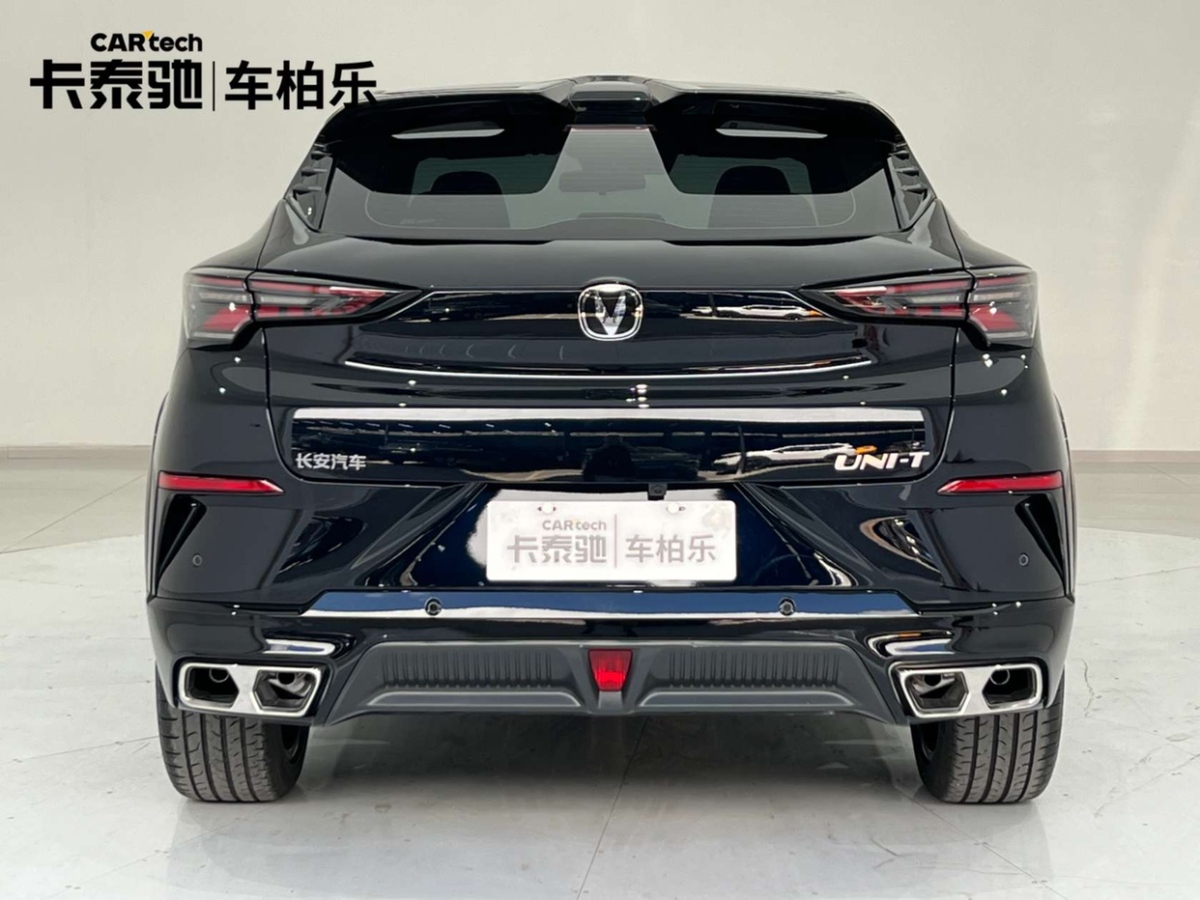 長(zhǎng)安 UNI-T  2023款 1.5T 尊貴型圖片