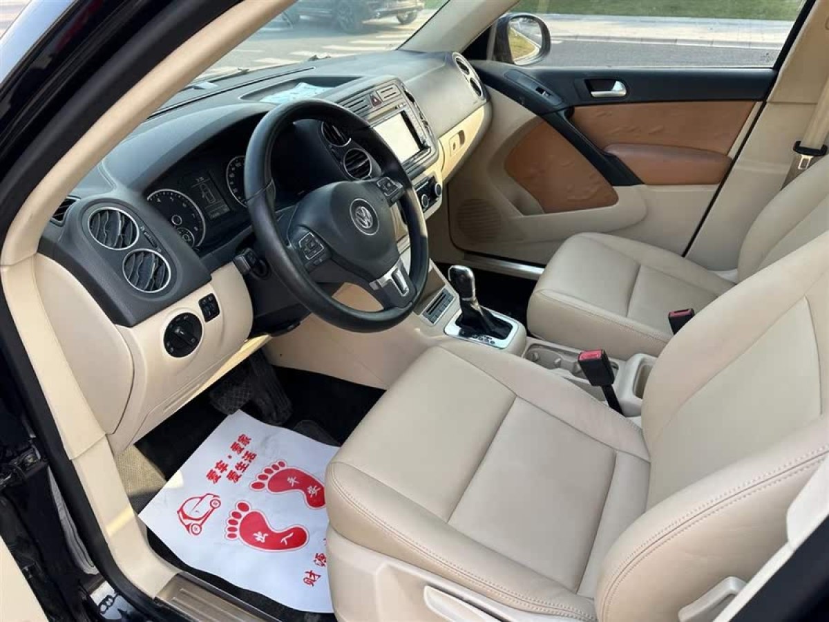 大眾 途觀  2012款 1.8TSI 自動(dòng)兩驅(qū)風(fēng)尚版圖片
