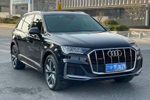 奧迪Q7 奧迪 45 TFSI quattro S line豪華型