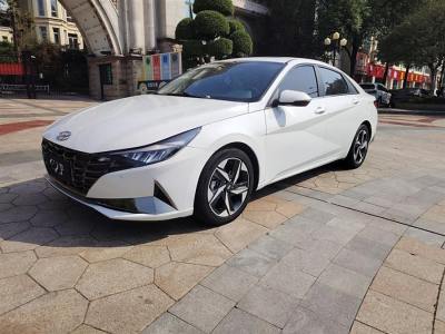 2023年9月 現(xiàn)代 伊蘭特 1.5L CVT LUX尊貴版圖片