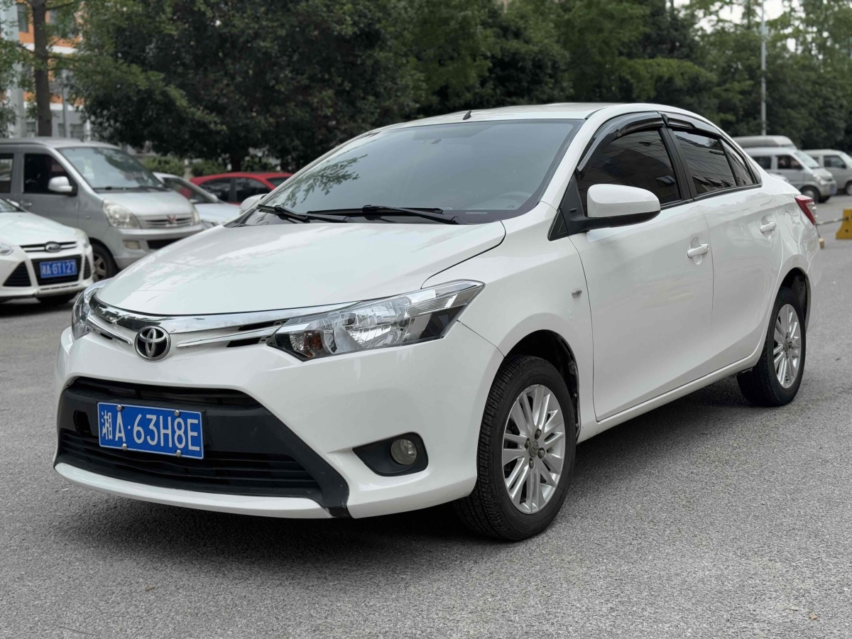 豐田 威馳  2014款 1.5L 手動(dòng)智臻版圖片