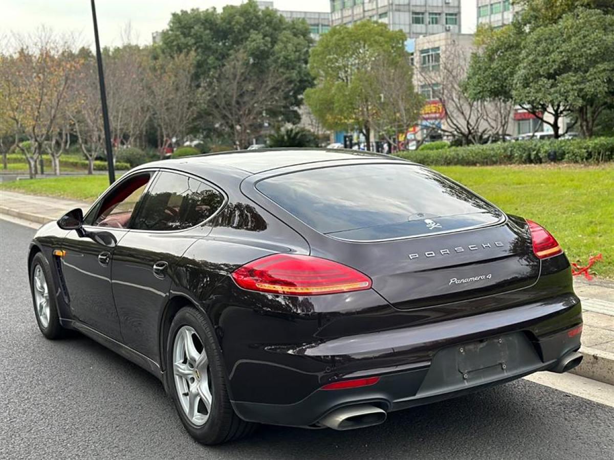 2014年4月保時捷 Panamera  2014款 Panamera 4 3.0T