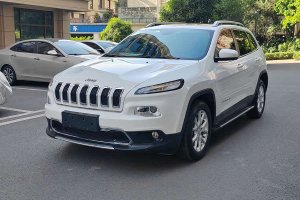 自由光 Jeep 2.4L 領先智能版