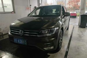 途观L 大众 330TSI 自动两驱智动豪华版