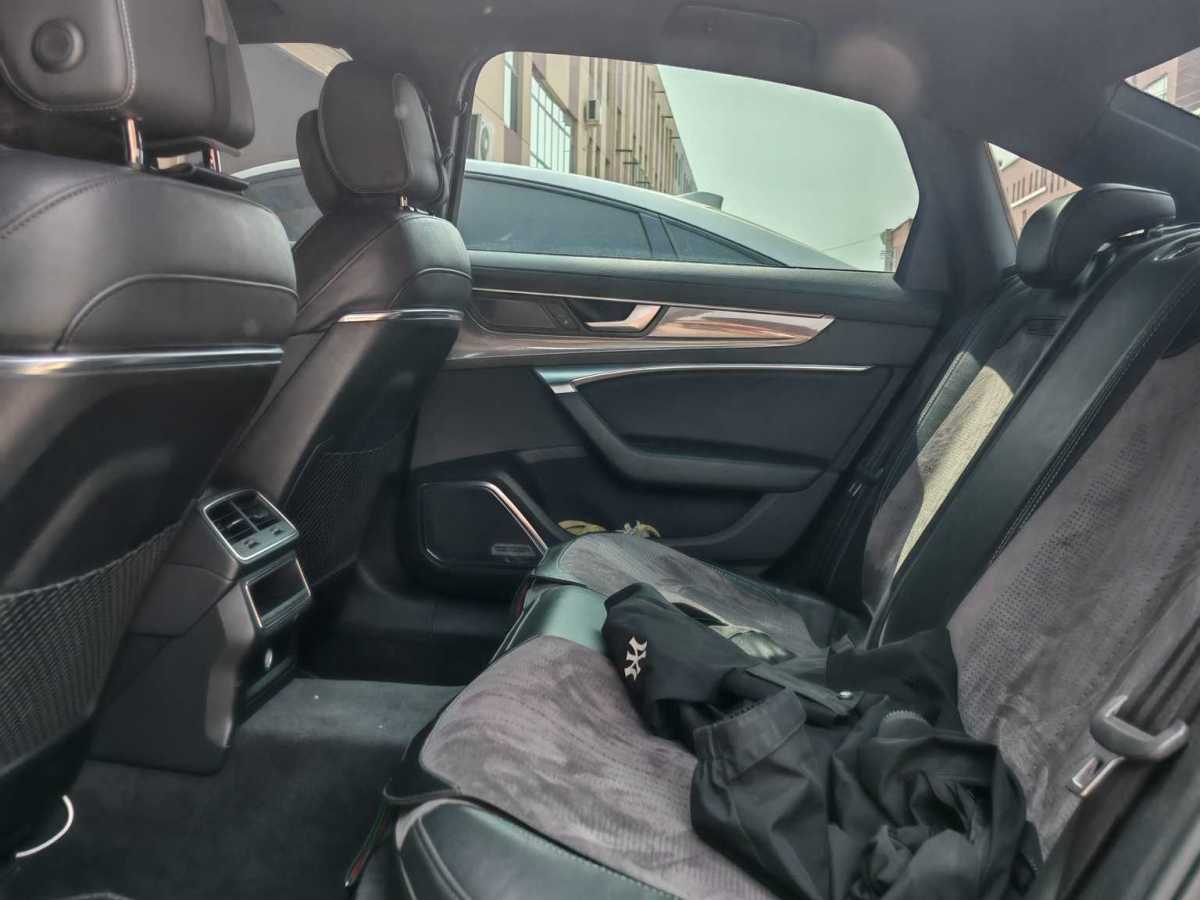 奧迪 奧迪A6L  2023款 改款 40 TFSI 豪華動感型圖片