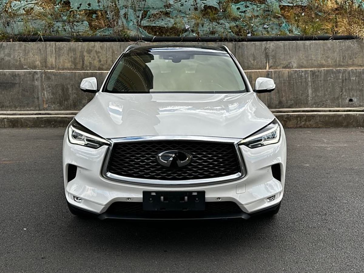 英菲尼迪 QX50  2020款 2.0T 30周年限量版圖片