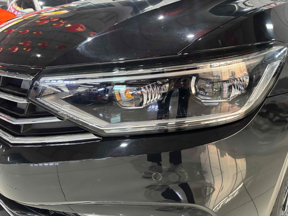 大眾 邁騰  2019款  330TSI DSG 領(lǐng)先型 國(guó)VI圖片