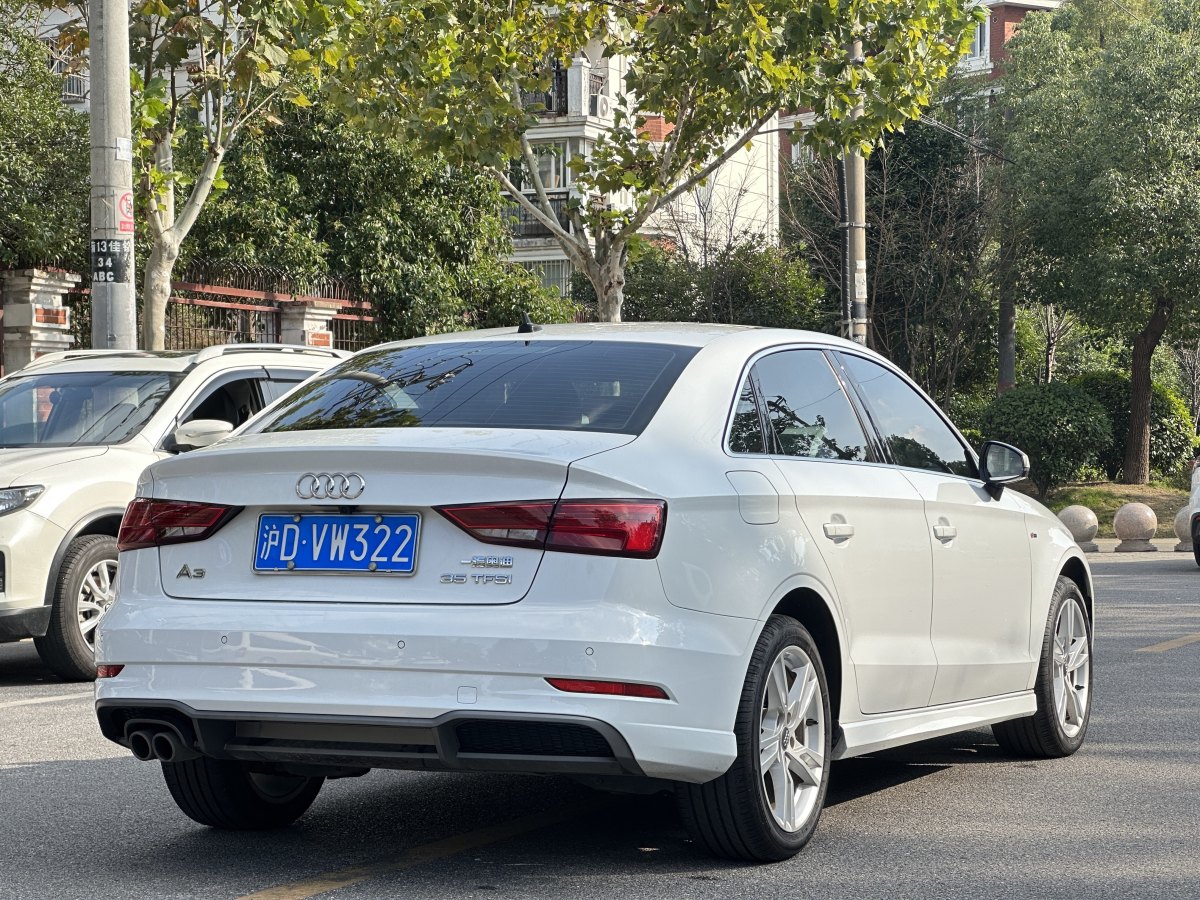 奧迪 奧迪A3  2019款 Limousine 35 TFSI 時(shí)尚型 國(guó)VI圖片