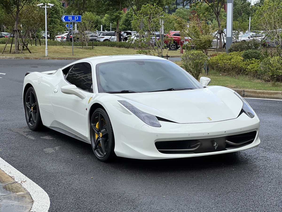 法拉利 458  2011款 4.5L Italia圖片