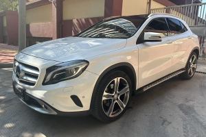 奔驰GLA 奔驰 GLA 220 4MATIC 豪华型