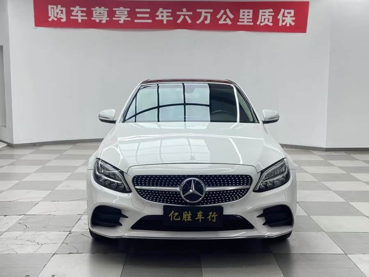 奔馳 奔馳C級(jí)  2020款 改款 C 260 L 運(yùn)動(dòng)版圖片