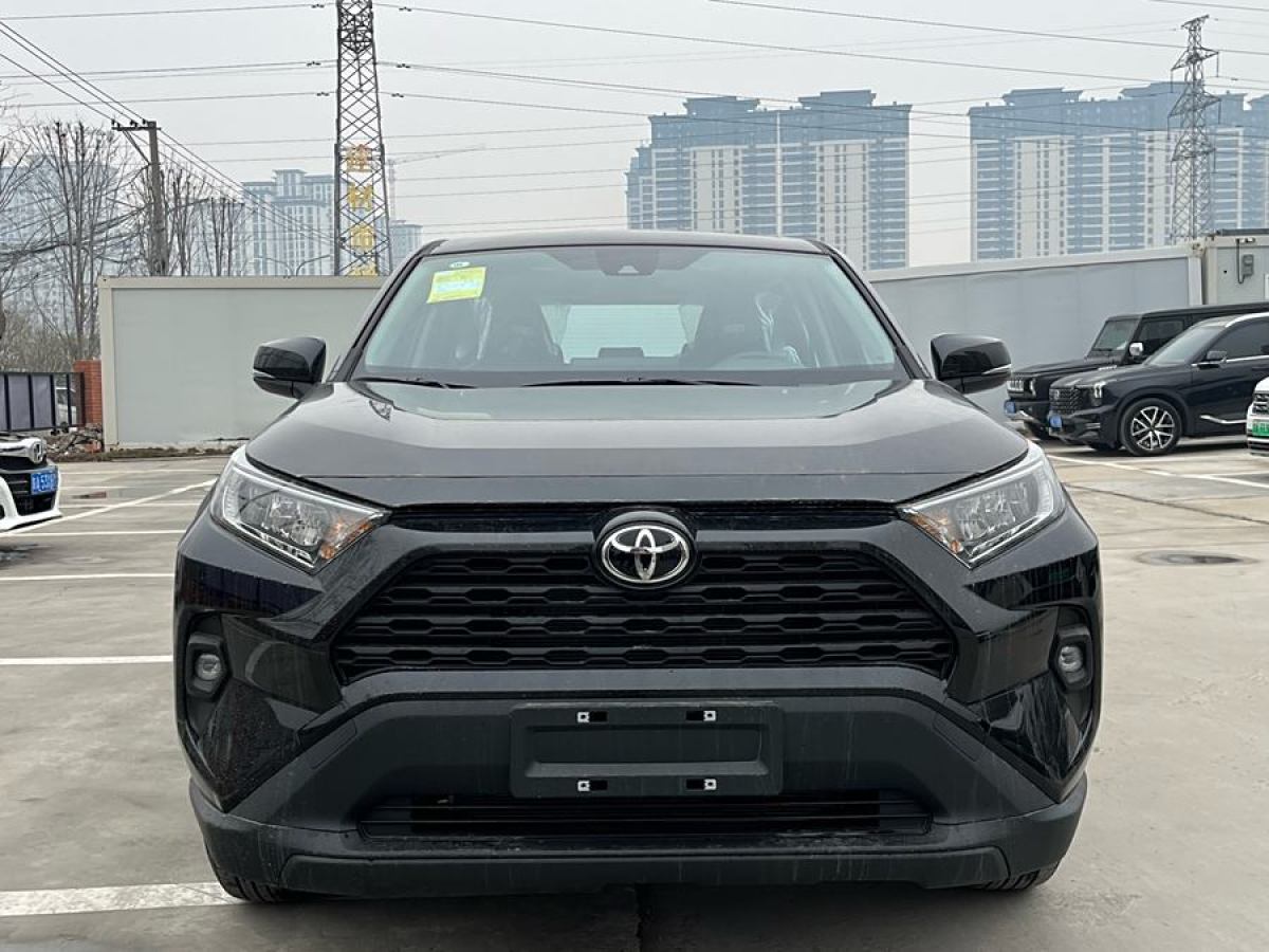 豐田 RAV4榮放  2024款 2.0L CVT兩驅(qū)都市版圖片