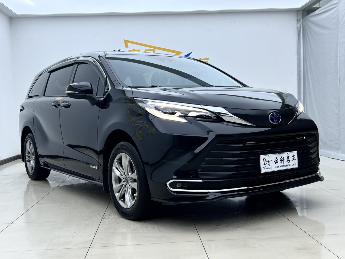 豐田 賽那SIENNA  2023款 2.5L混動 舒適版圖片