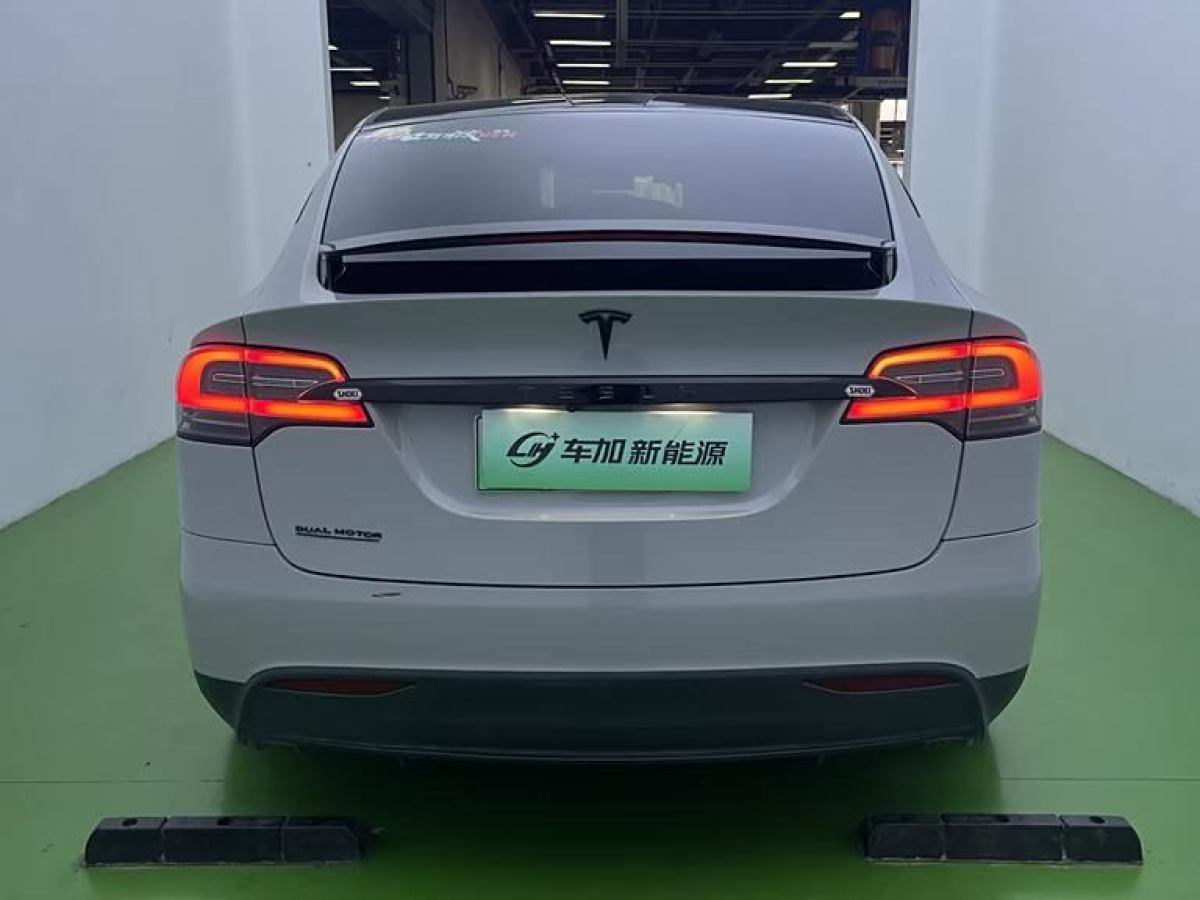 特斯拉 Model X  2016款 Model X 90D圖片