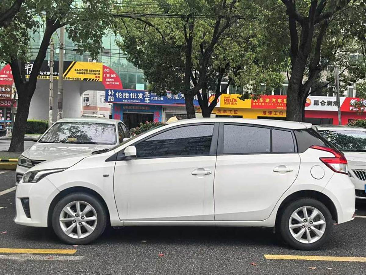 豐田 YARiS L 致炫  2014款 1.5G 自動炫動版圖片