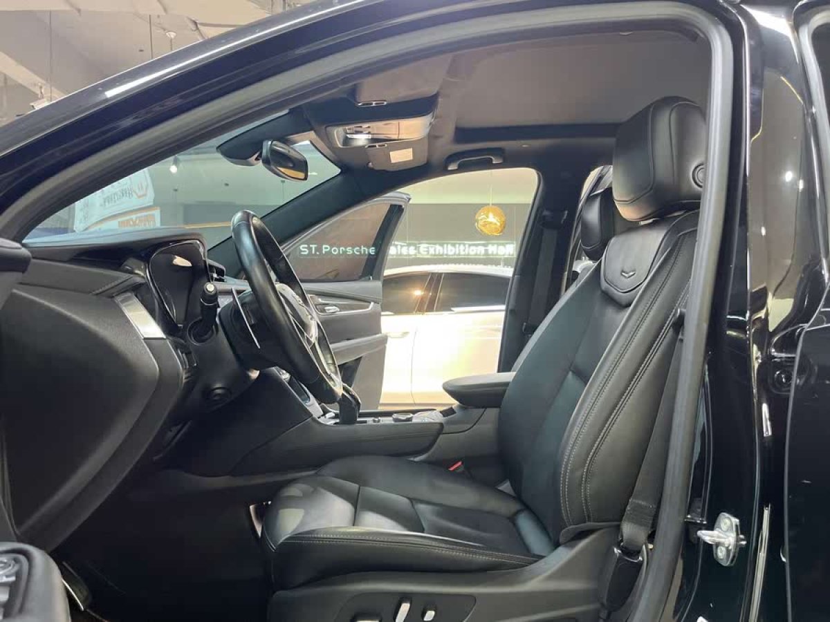 凱迪拉克 XT5  2021款 2.0T 四驅(qū)尊貴型圖片