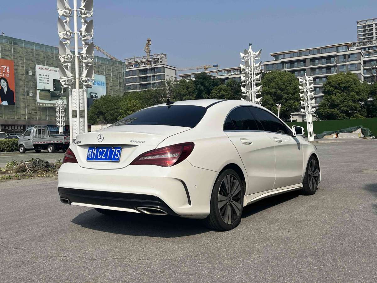 奔馳 奔馳CLA級  2019款 CLA 200 動感型圖片