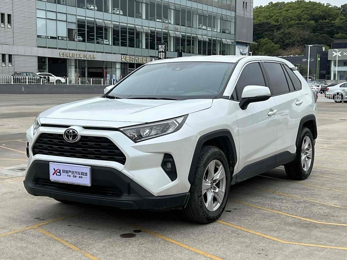 2023年10月豐田 RAV4榮放  2023款 2.0L CVT兩驅都市版