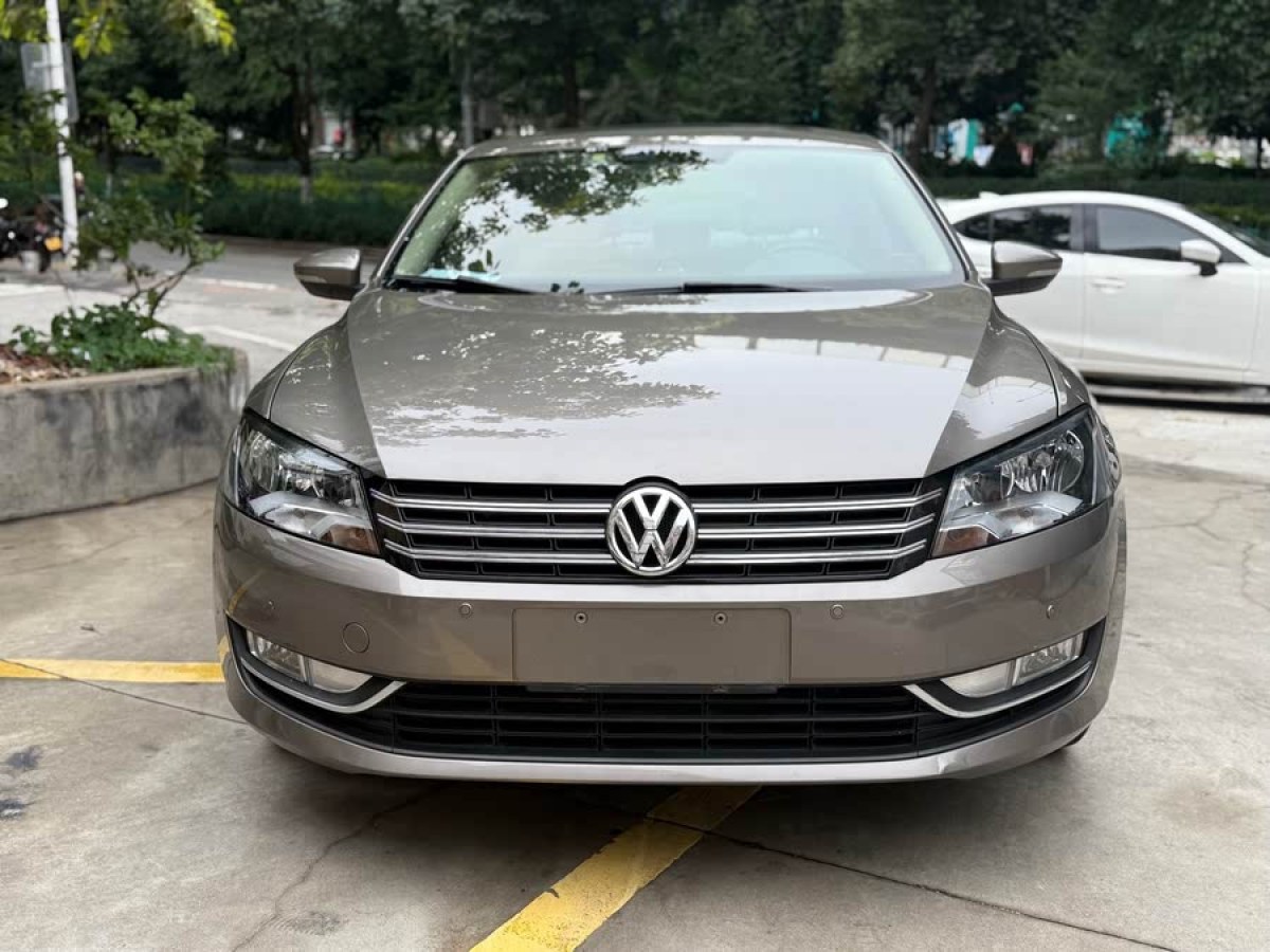 大眾 帕薩特  2013款 1.8TSI DSG尊榮版圖片