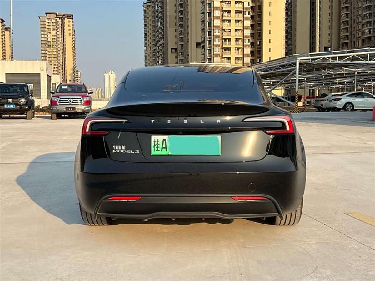 特斯拉 Model Y  2023款 后輪驅(qū)動(dòng)版圖片