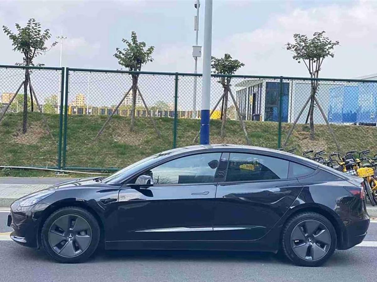 特斯拉 Model Y  2022款 改款 后輪驅(qū)動版圖片