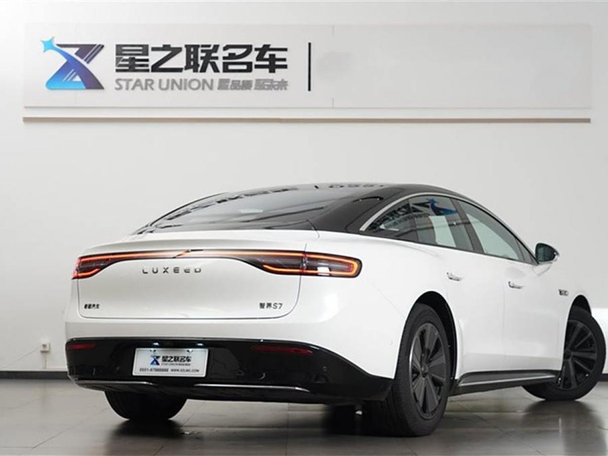 智界汽車(chē) 智界S7  2024款 Pro圖片