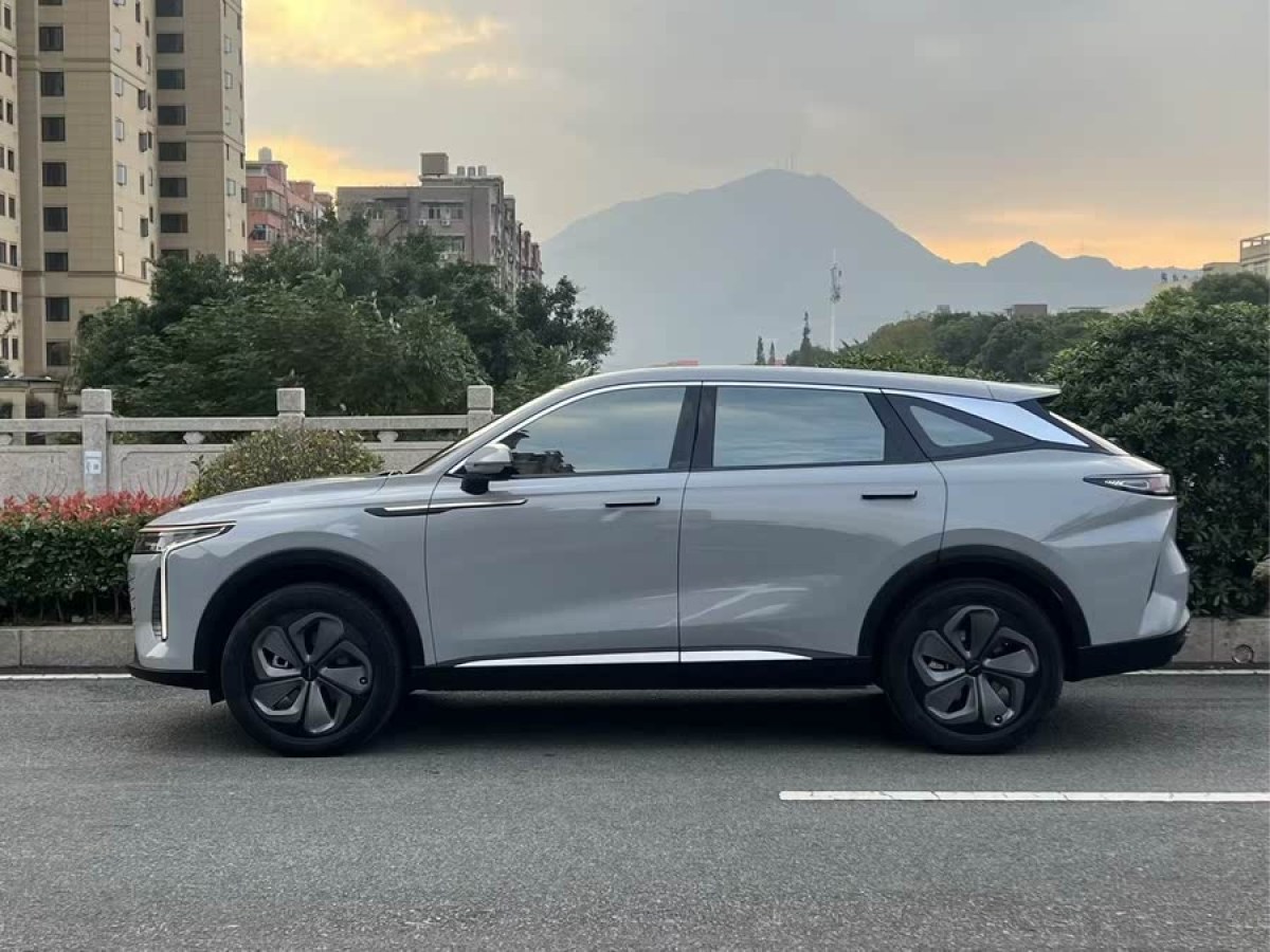 星途 星途瑤光  2023款 400T 四驅(qū)優(yōu)享版圖片