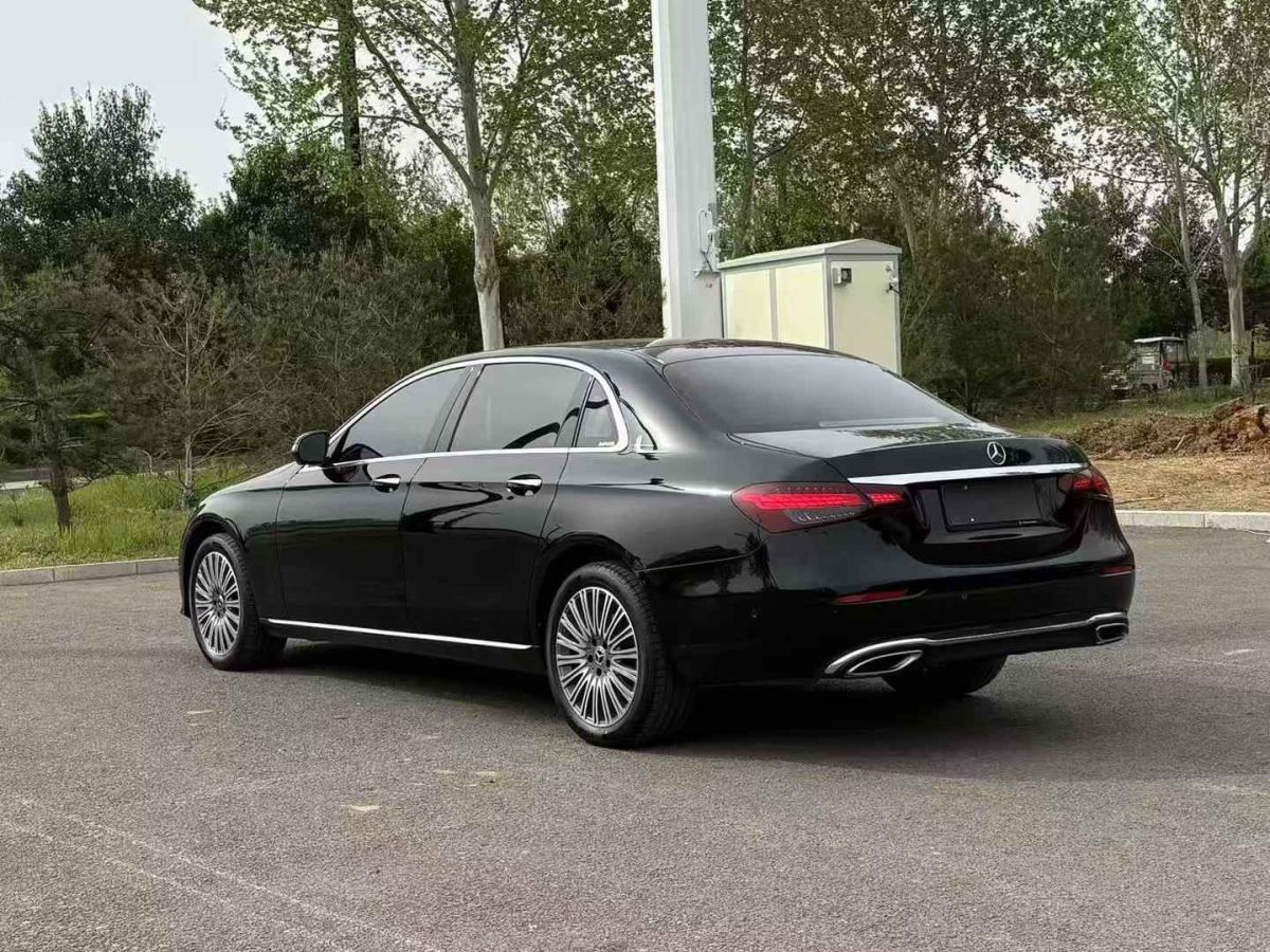 奔馳 奔馳E級  2023款 E 260 L圖片