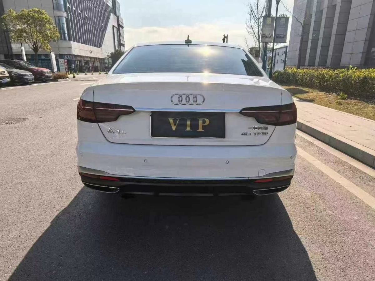 奧迪 奧迪A4L  2022款 35 TFSI 時尚動感型圖片