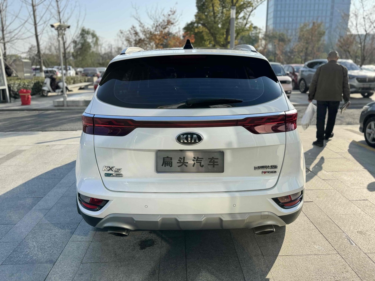 起亞 KX5  2021款 1.6T 自動(dòng)兩驅(qū)豪華版圖片