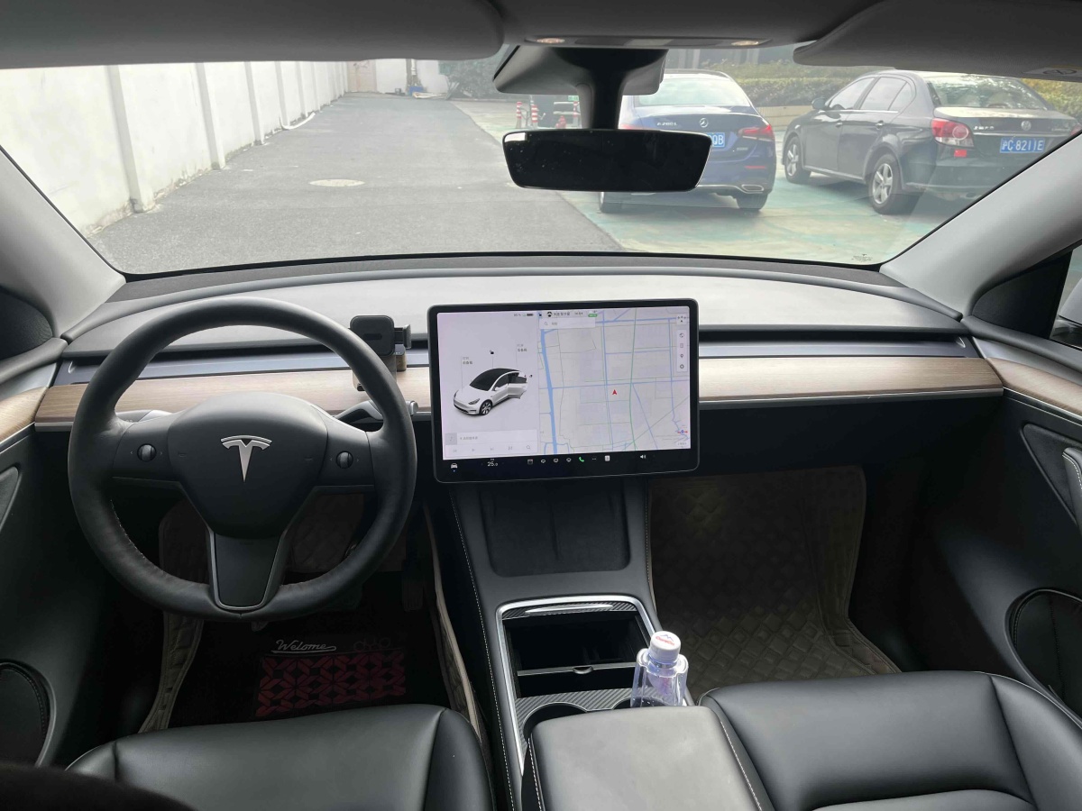 特斯拉 Model Y  2021款 長(zhǎng)續(xù)航全輪驅(qū)動(dòng)版 3D7圖片