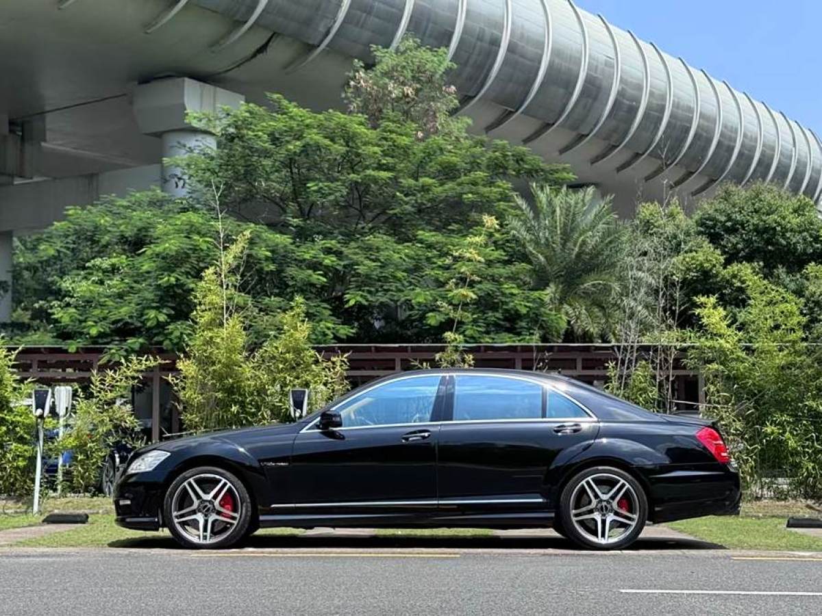 2013年8月奔馳 奔馳S級AMG  2013款 AMG S 65 L Grand Edition