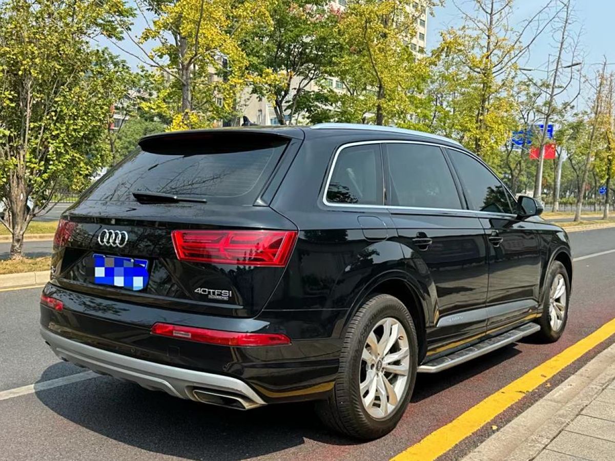 2018年6月奧迪 奧迪Q7  2018款 40 TFSI 舒適型