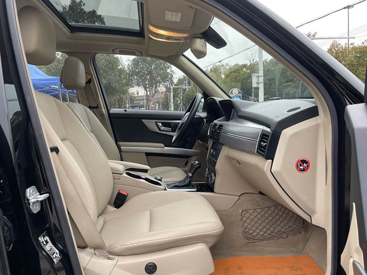 2011年6月奔馳 奔馳GLK級  2011款 GLK 300 4MATIC 豪華型