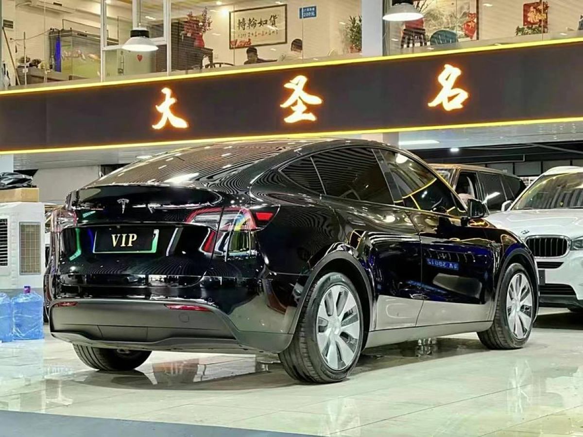 特斯拉 Model 3  2021款 改款 標(biāo)準(zhǔn)續(xù)航后驅(qū)升級(jí)版圖片