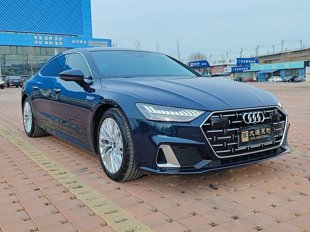 2023年7月奧迪 奧迪A7L  2024款 45TFSI S-line 筑夢型 流晶套裝