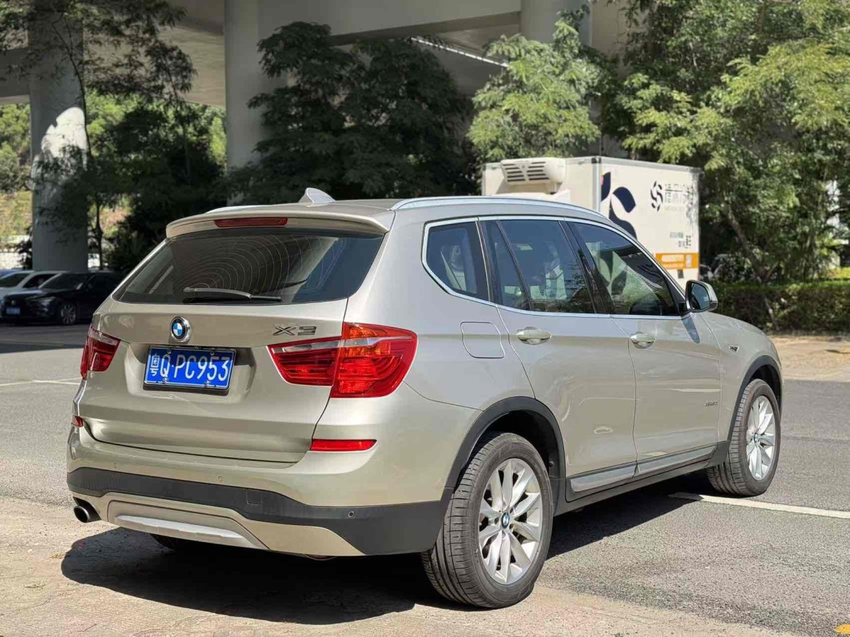 寶馬 寶馬X3  2014款 xDrive20i X設(shè)計套裝圖片