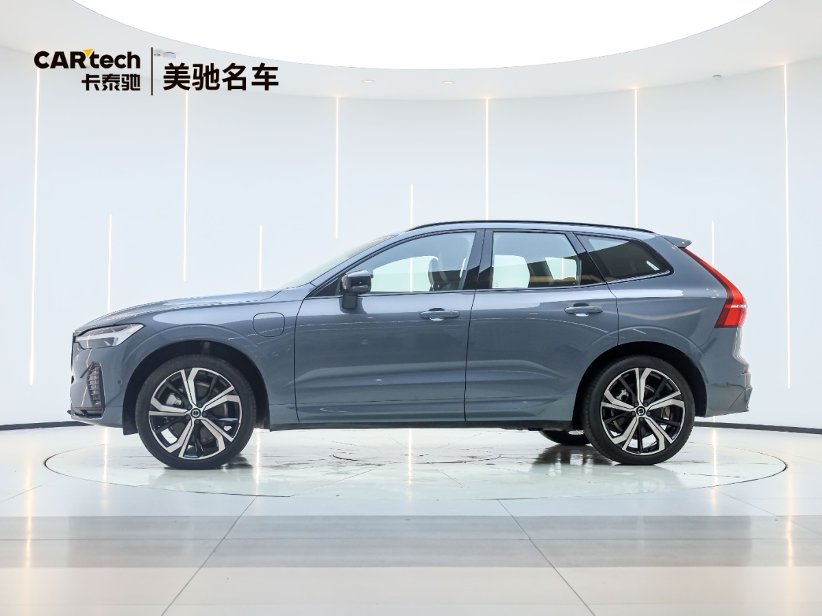 2023年2月沃爾沃 XC60新能源  2023款 T8 插電混動 長續(xù)航四驅智遠運動版