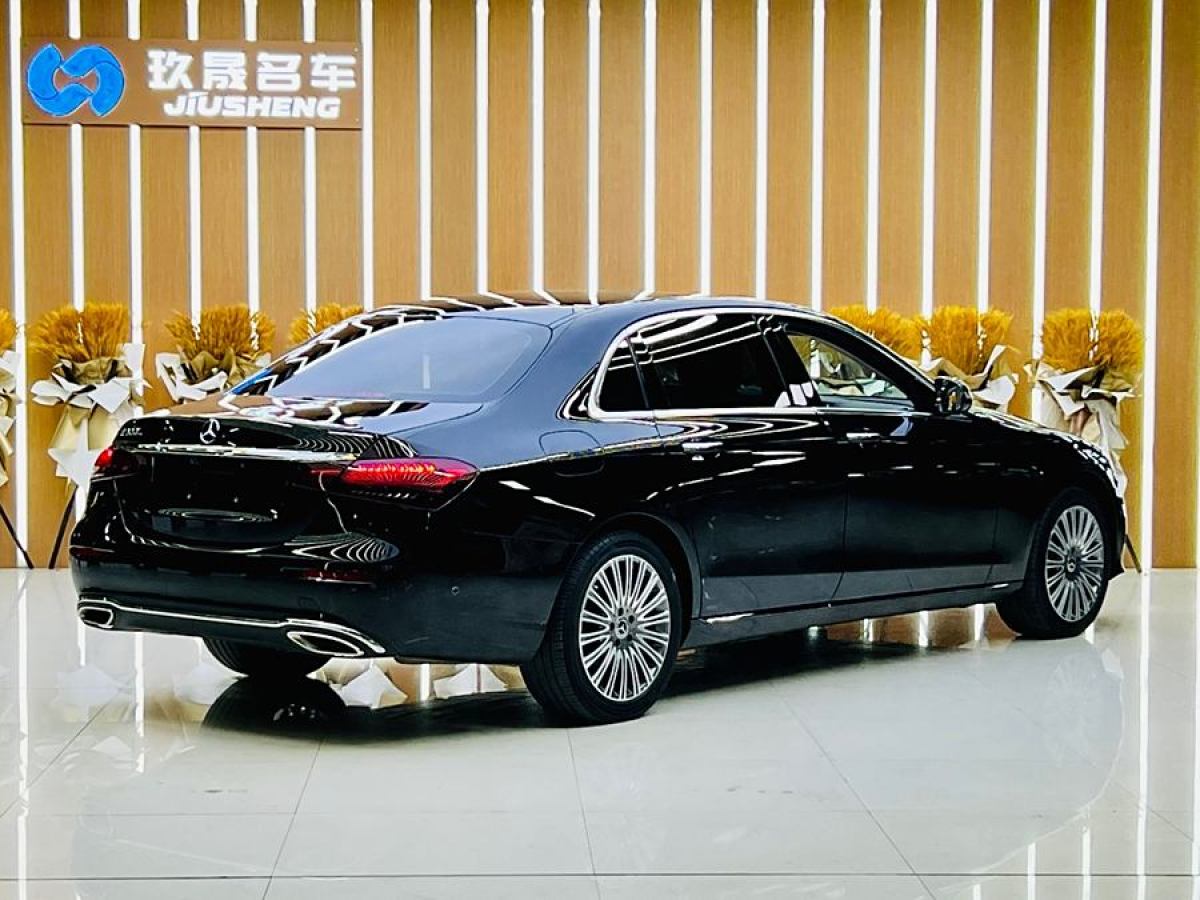 奔馳 奔馳E級  2023款 改款 E 300 L 豪華型圖片