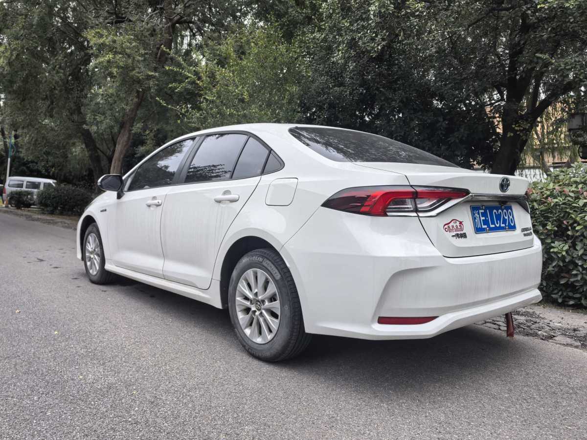 豐田 卡羅拉  2021款 雙擎 1.8L E-CVT精英版圖片