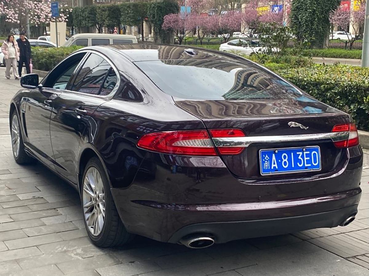 捷豹 XF  2012款 XF 3.0L V6風(fēng)華版圖片